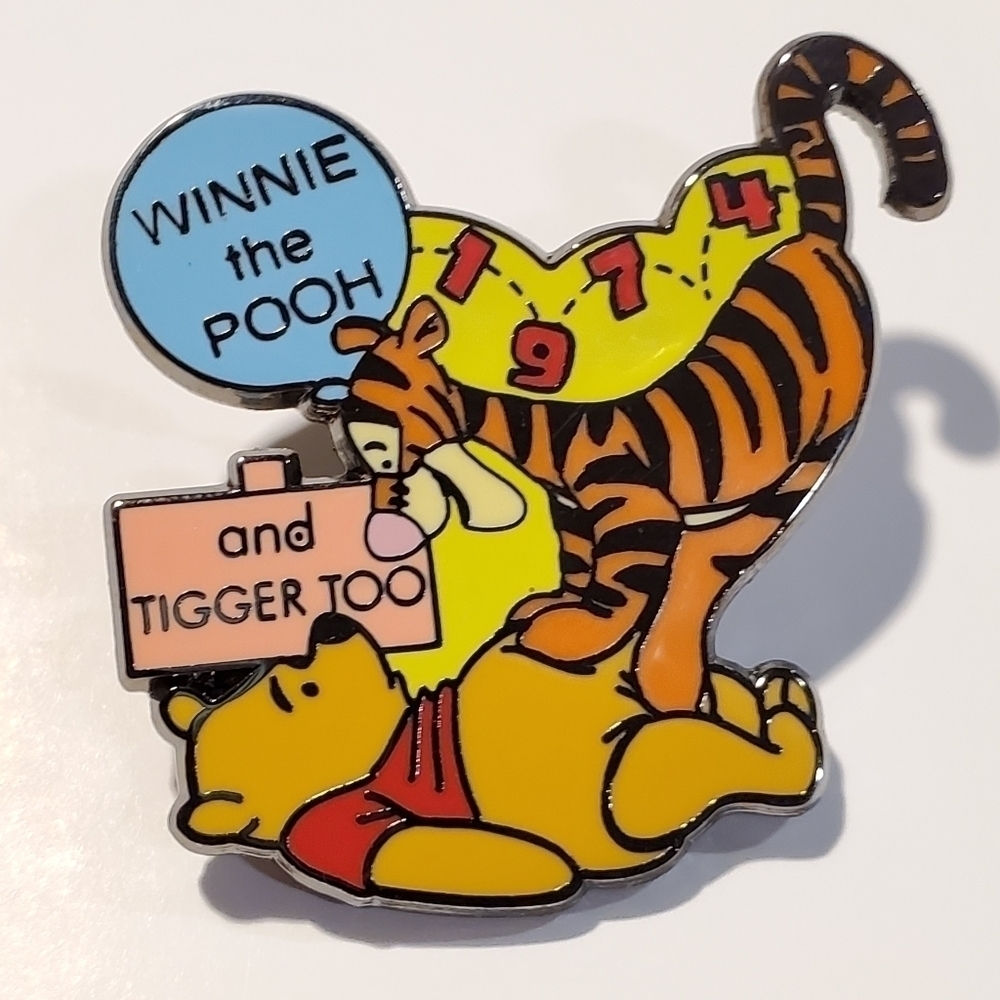 Vtg Winnie The Pooh and Tigger Too 1974 100yrs of Dreams Disney pin #29